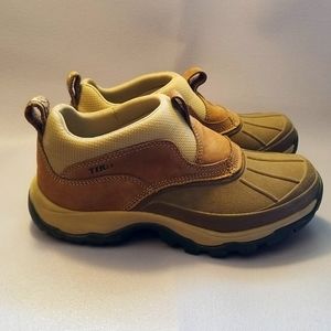 Like New Women's LL Bean Storm Chaser Slip on Boots Size US 7.5 Euro 38